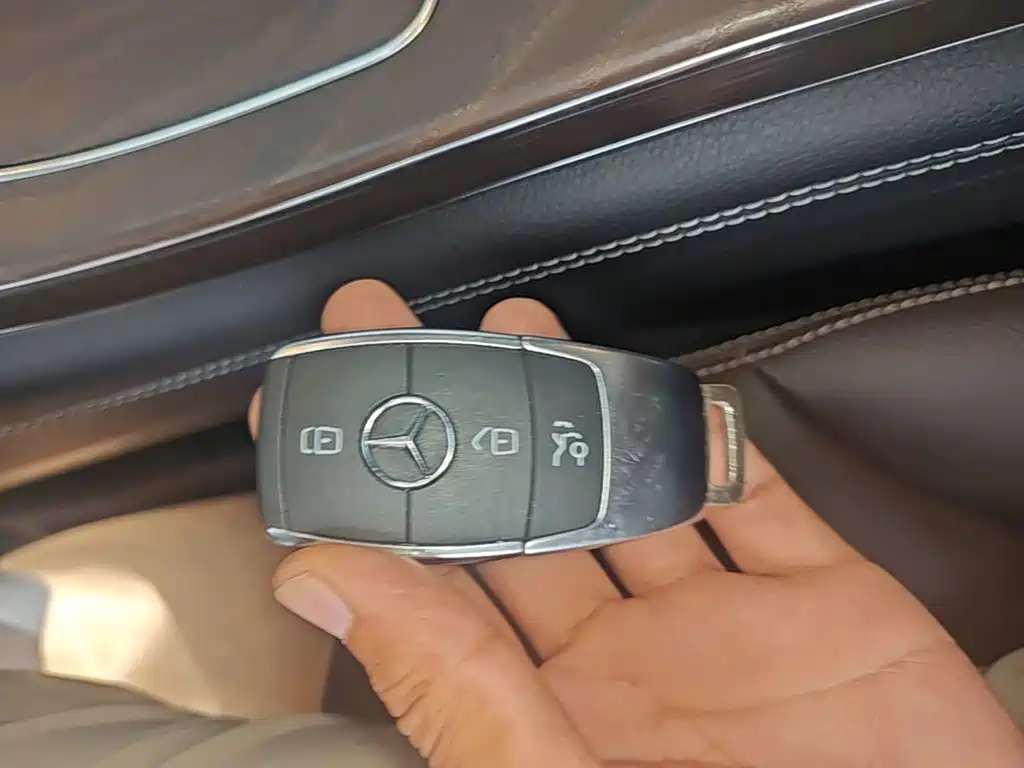 Mercedes-Benz GLC — миниатюра 9
