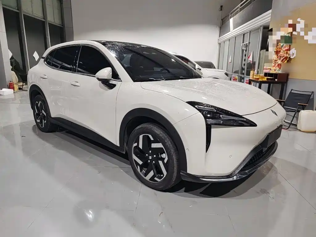 Baojun Yunhai — миниатюра 4