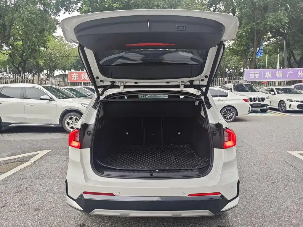 BMW X1 — миниатюра 20