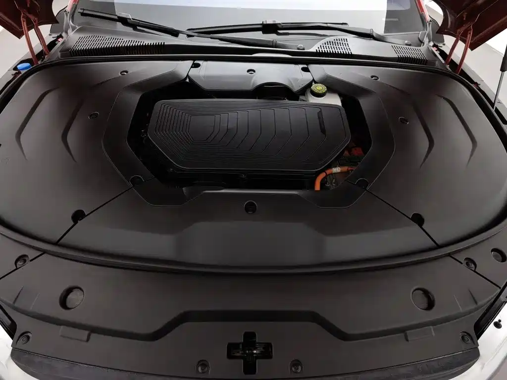 BYD Han — миниатюра 6
