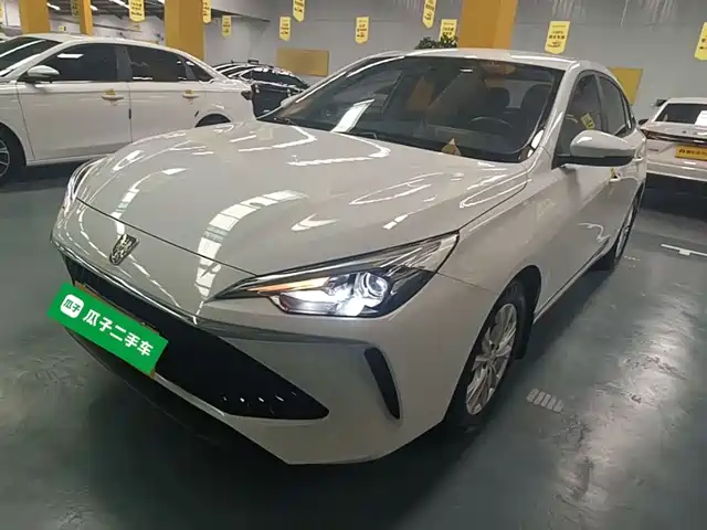 2025 Roewe i5