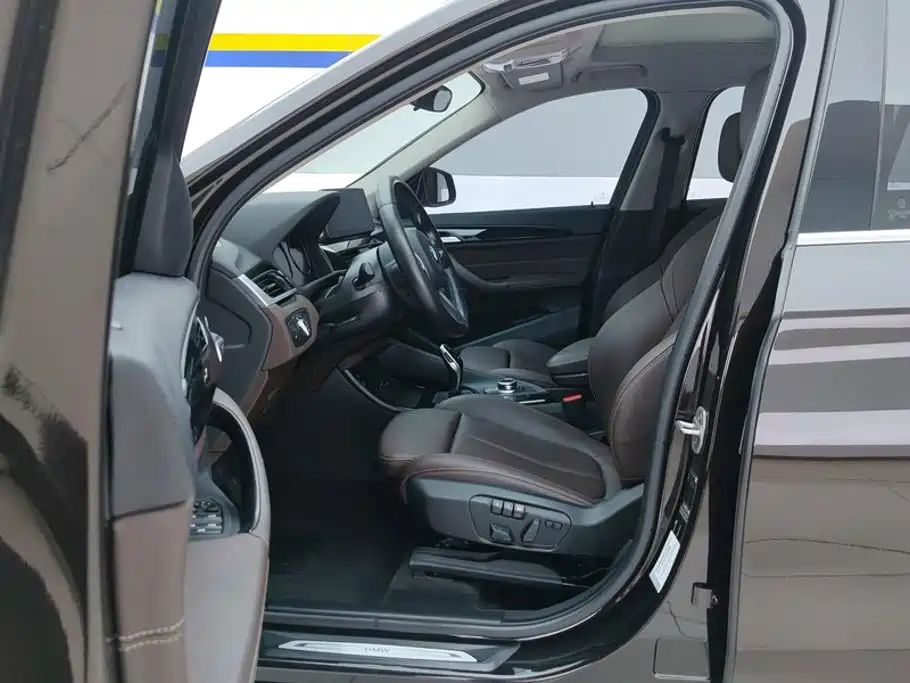 BMW X1 — миниатюра 9
