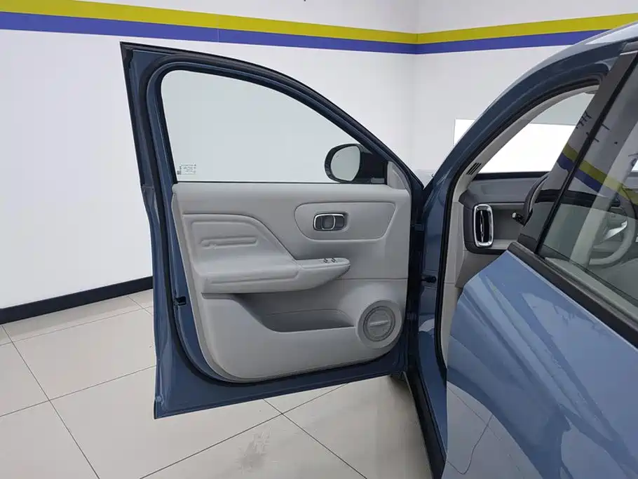 Leapmotor Leapmotor B10 — миниатюра 7