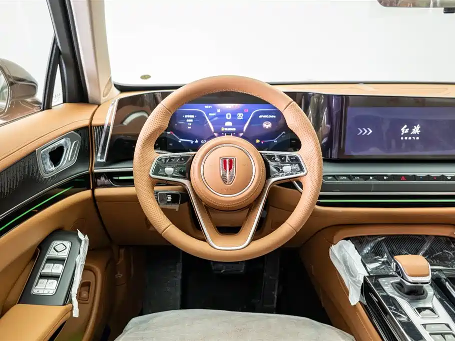 Hongqi H9 2025 2.0T Luxury 5 мест