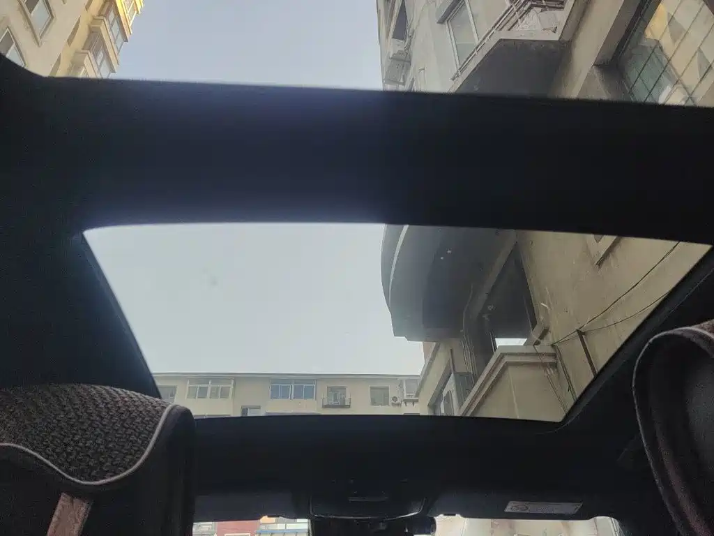 Mercedes-Benz GLC — миниатюра 14