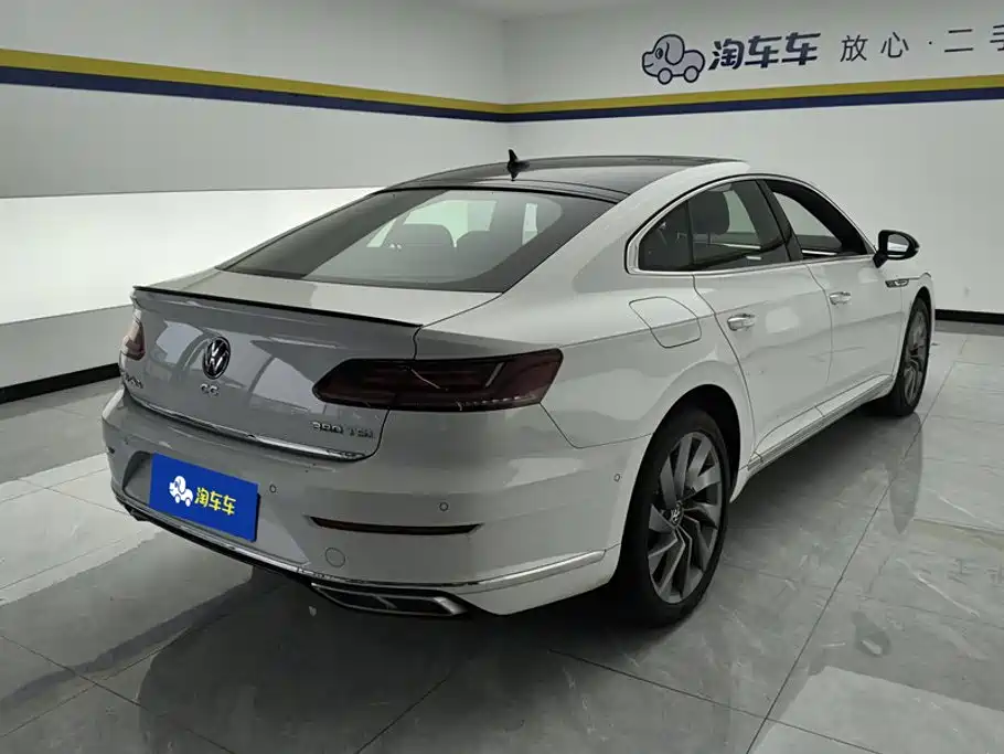 Volkswagen CC — миниатюра 3