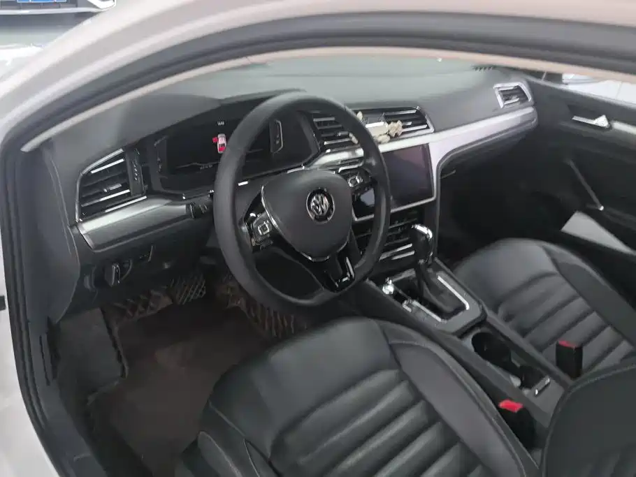 Volkswagen Lamando — миниатюра 12