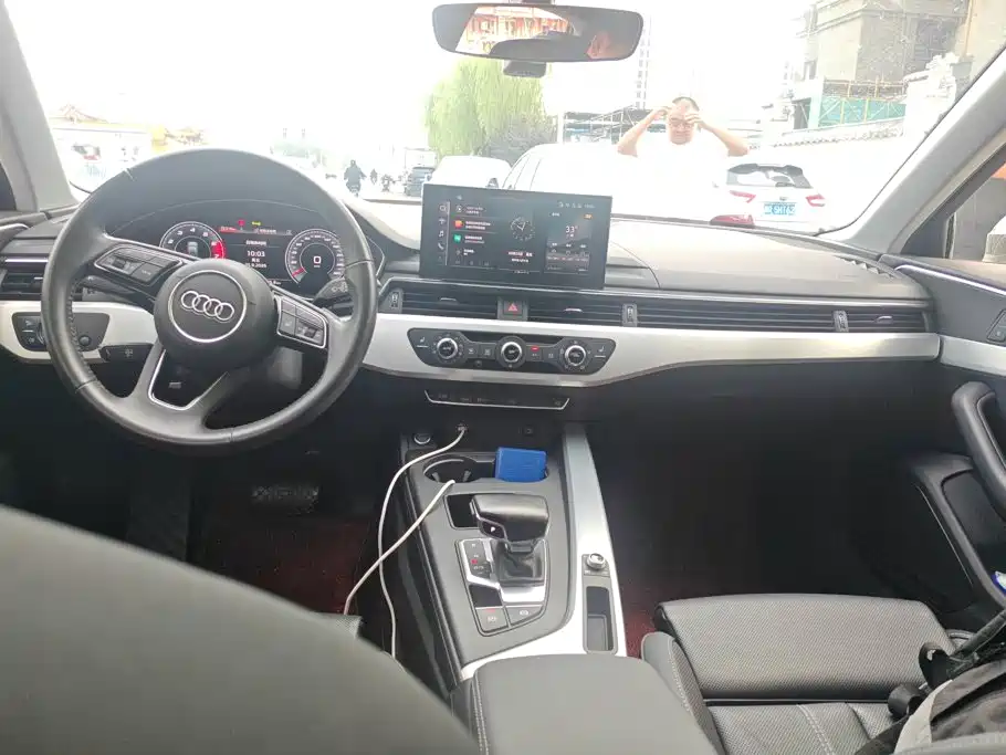 Audi A4L — миниатюра 12