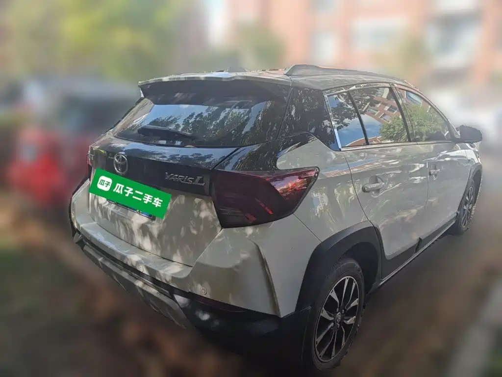 Toyota Yaris L — миниатюра 4