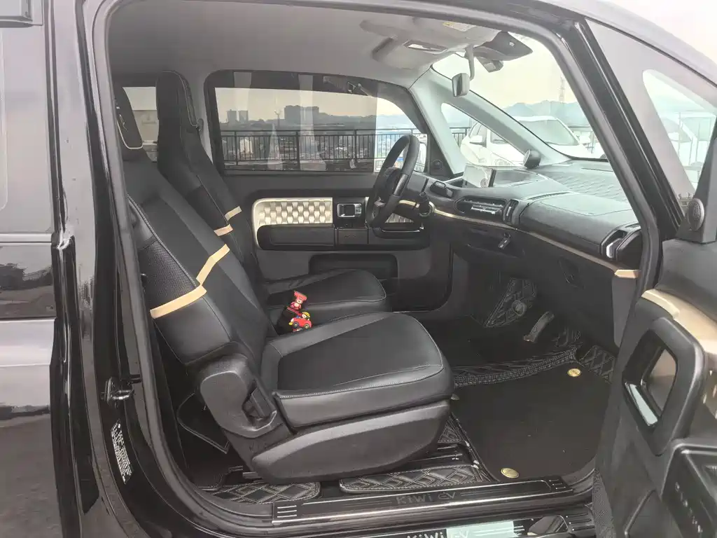 Baojun KiWi EV - фото 5