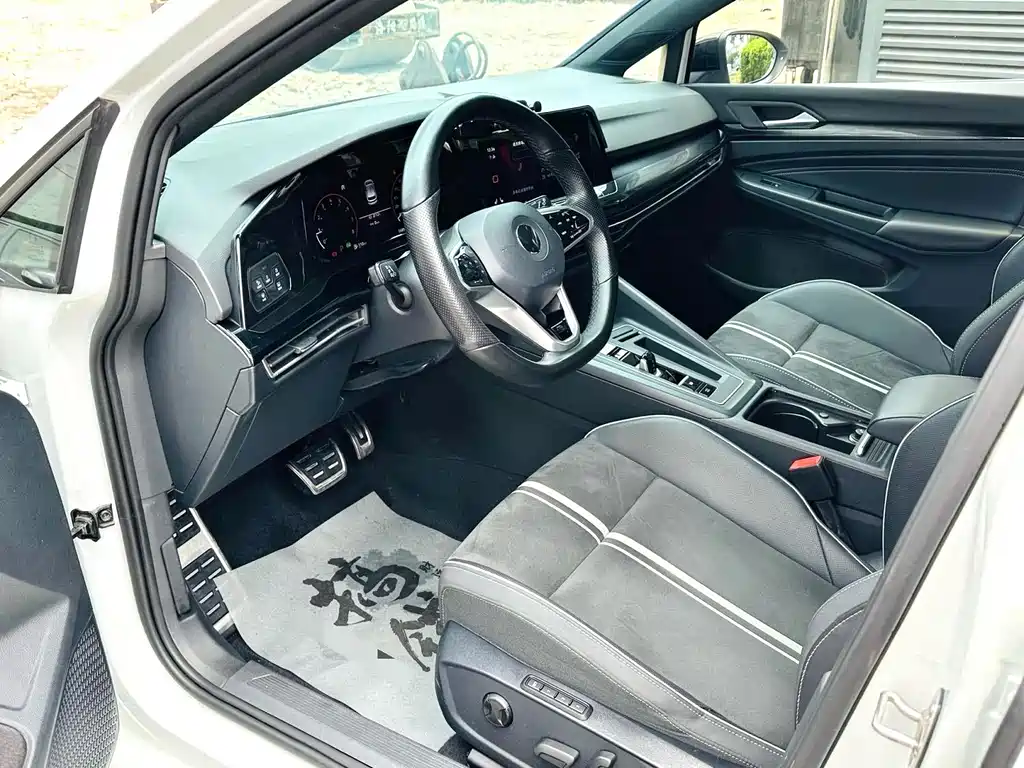 Volkswagen Golf — миниатюра 3