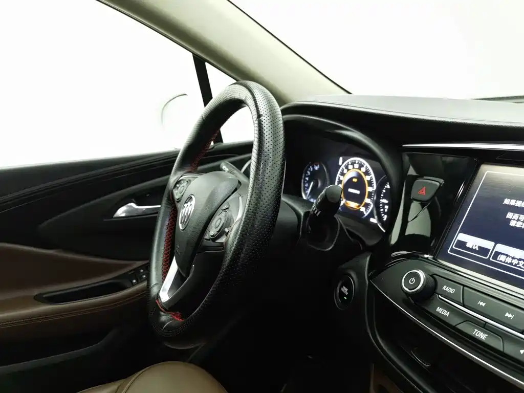 Buick Envision Plus — миниатюра 22