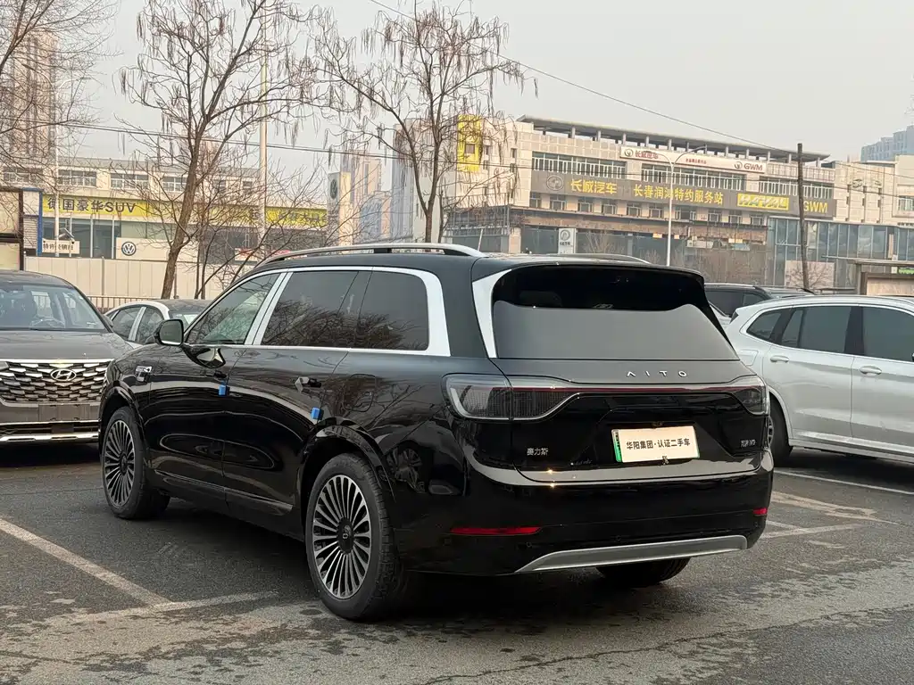 Aito M9 2025 Ultra 52kWh 6 мест (192 )