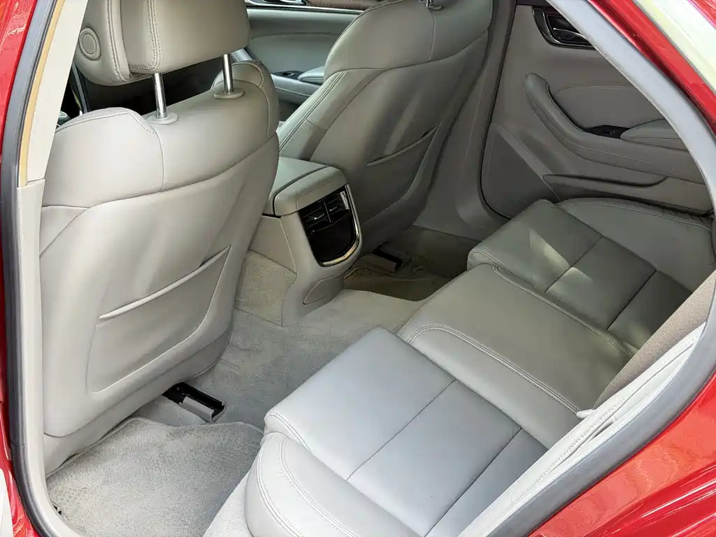 Cadillac CTS — миниатюра 25