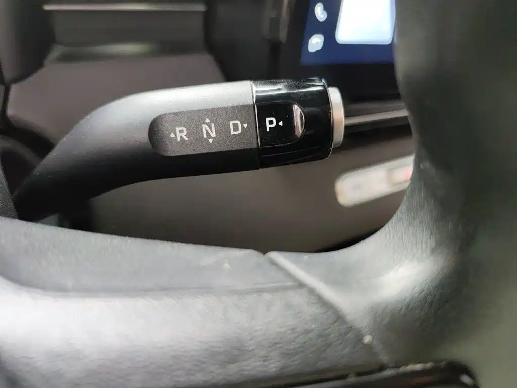 Roewe D6 — миниатюра 11