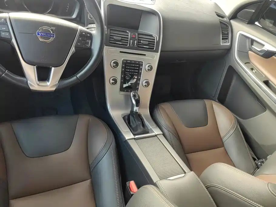 Volvo XC60 — миниатюра 16