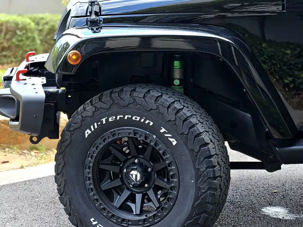 Jeep Wrangler — миниатюра 15