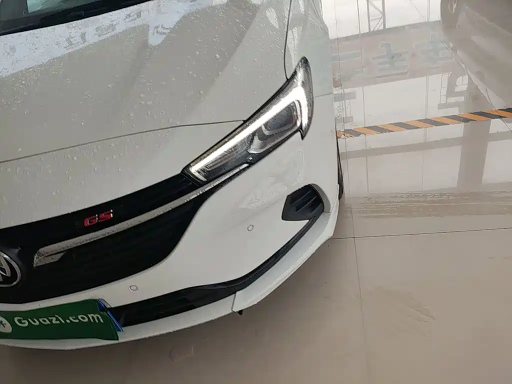 Buick Verano — миниатюра 24