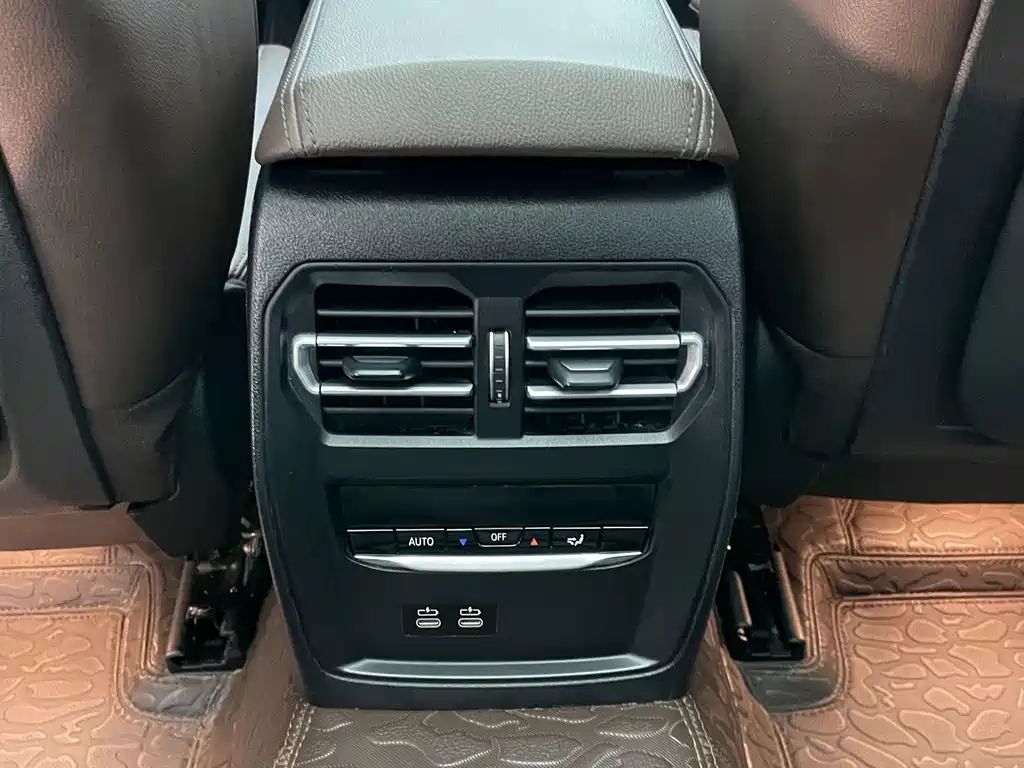 BMW 3 Series — миниатюра 21
