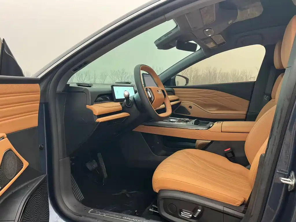 GEELY GALAXY GALAXY SPARKLE 8