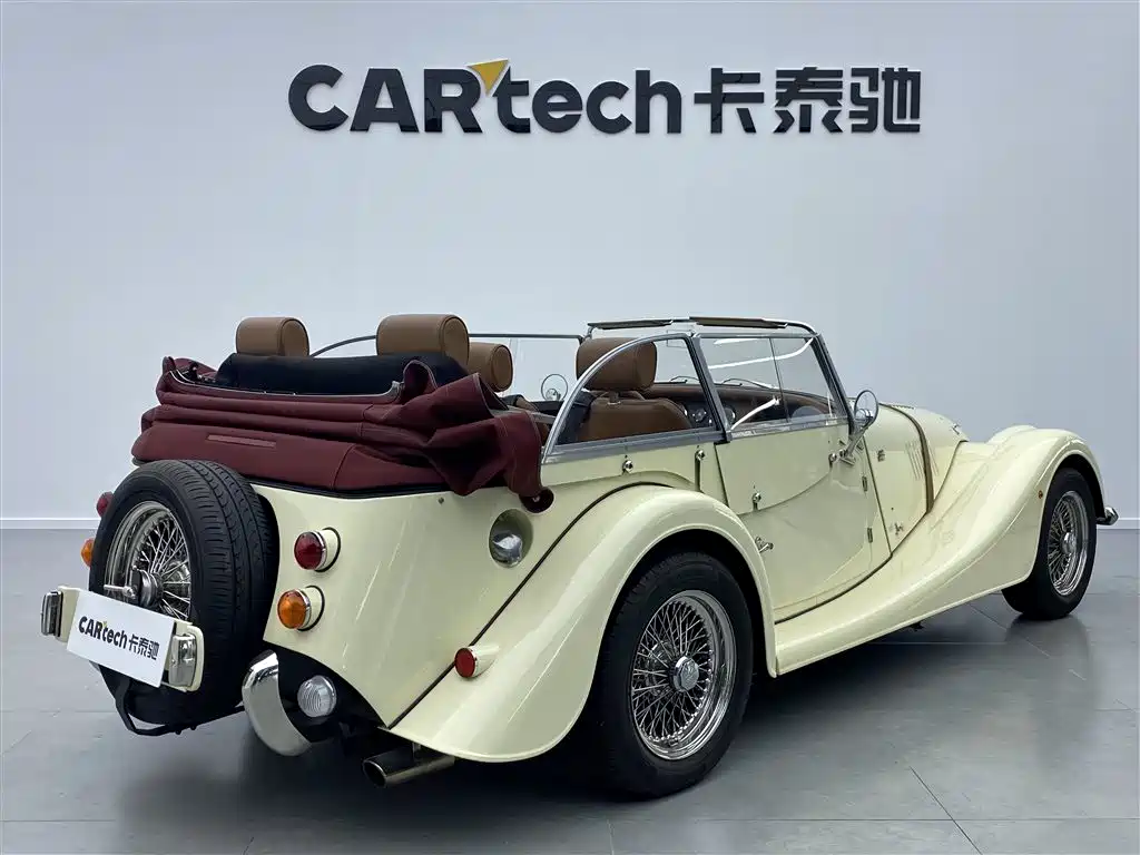 Morgan Plus 4 2015 2.0L MT