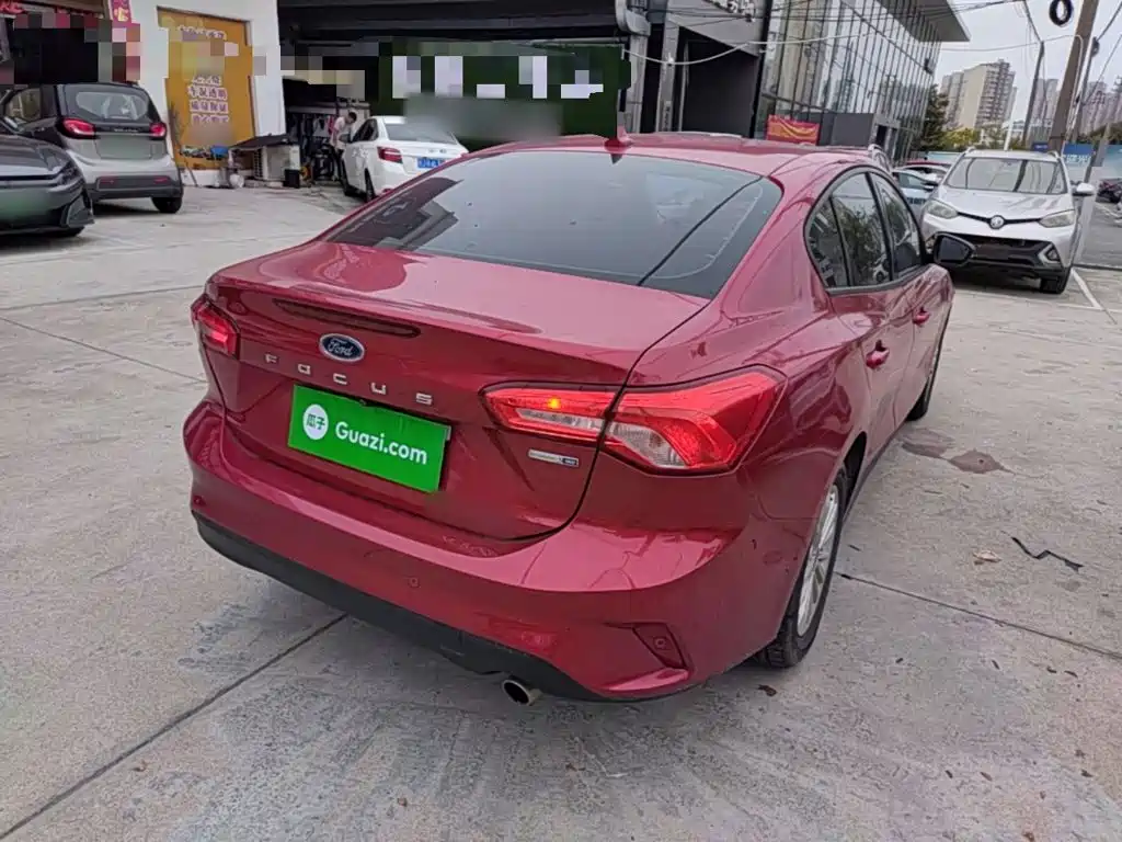Ford Focus — миниатюра 7