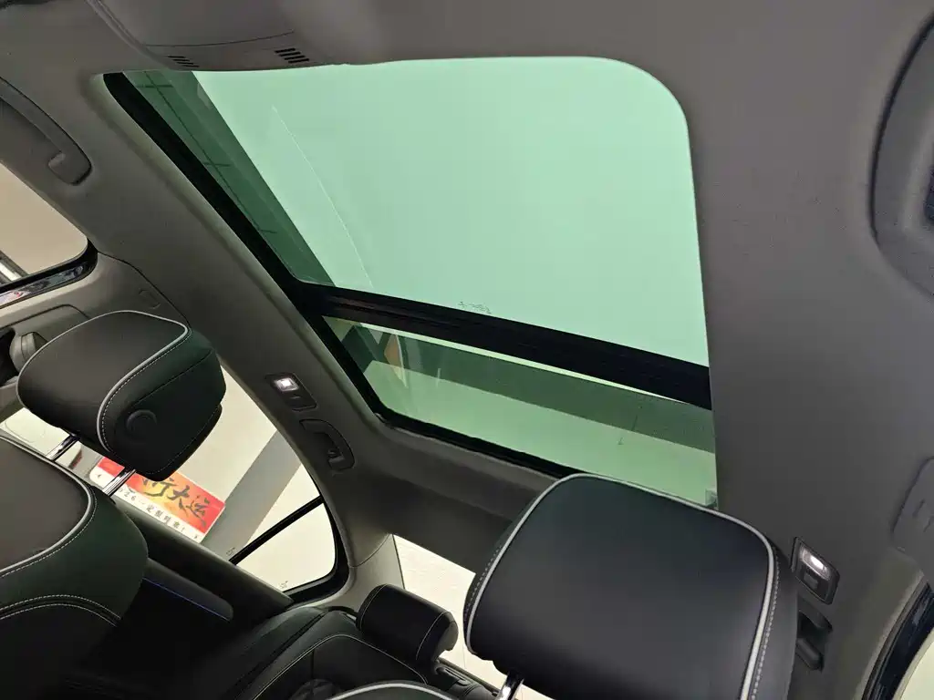 VOLKSWAGEN MAGOTAN GTE PLUG IN HYBRID