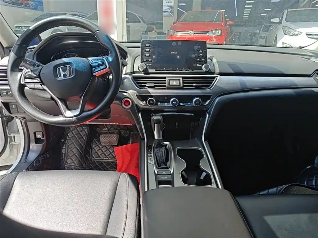Honda Accord 2018 260TURBO Elite VI
