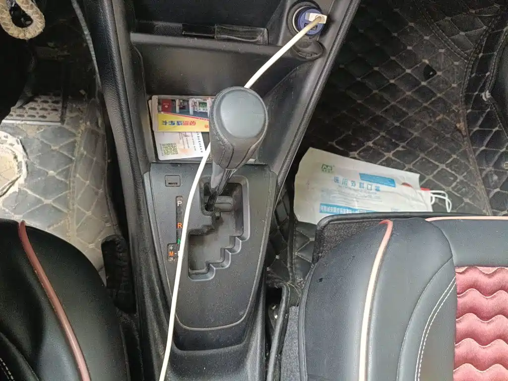 Toyota Yaris L — миниатюра 15