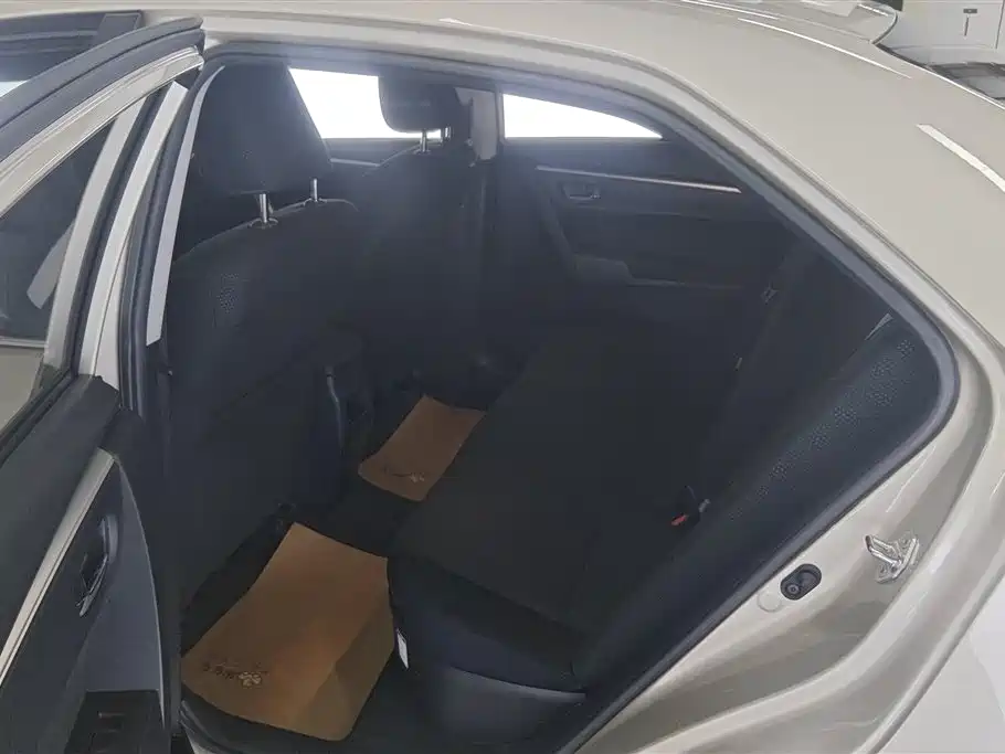 TOYOTA COROLLA DUAL ENGINE E+