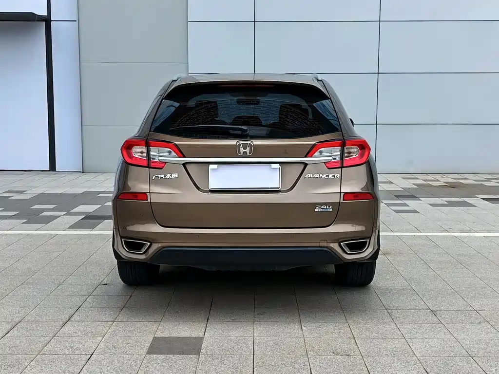 Honda Avancier 2017 240TURBO Premium