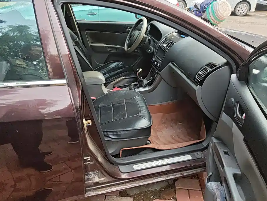 Geely Emgrand Classic — миниатюра 8