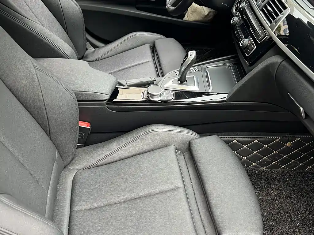 BMW 3 Series GT — миниатюра 12