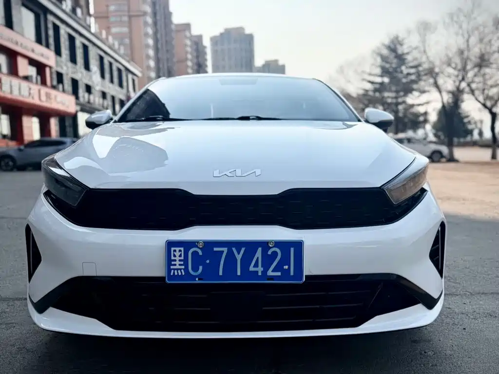 Kia K3 2023 1.5L CVT Luxury