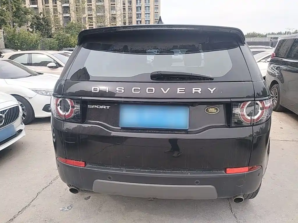 Land Rover Discovery Sport — миниатюра 6
