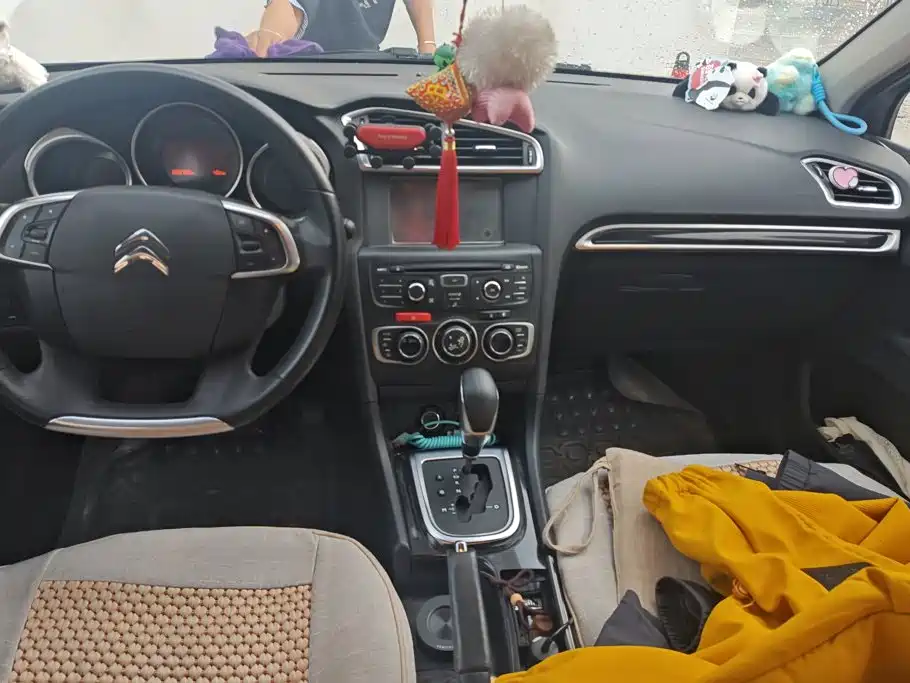 Citroen C4L — миниатюра 12