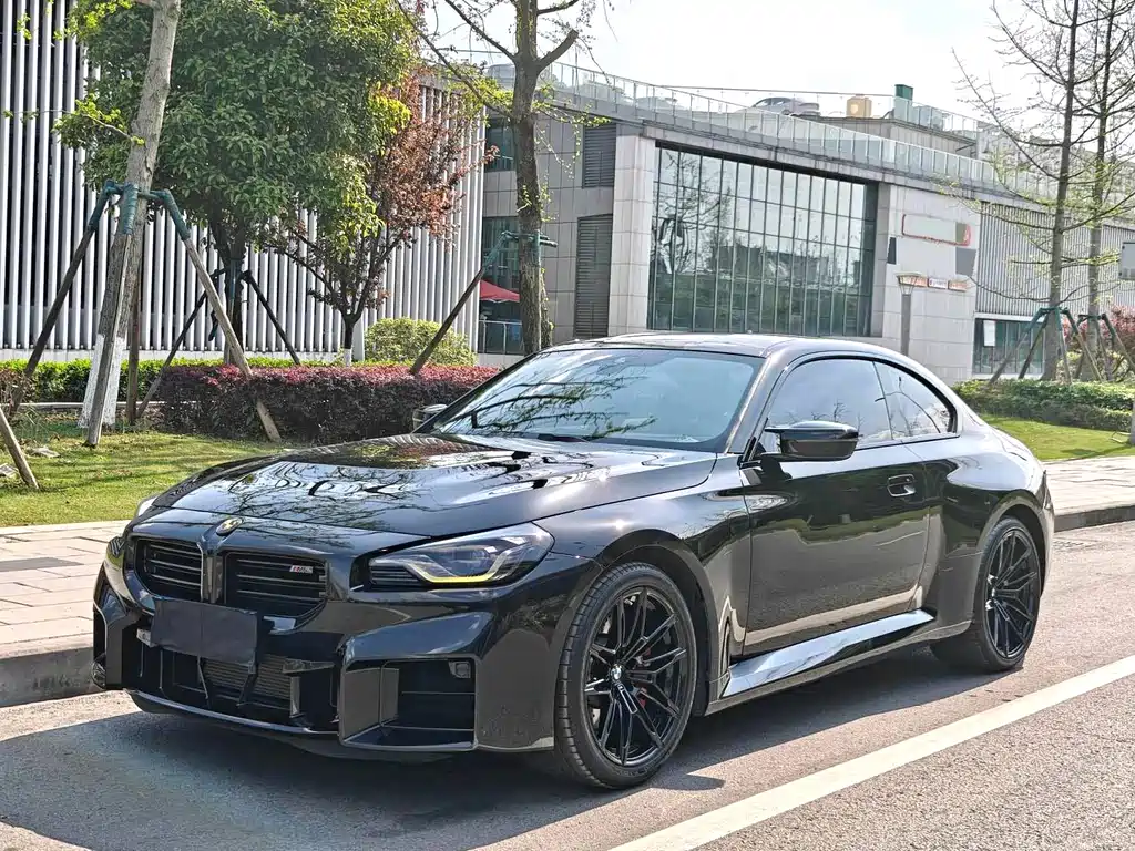 BMW M2 2024