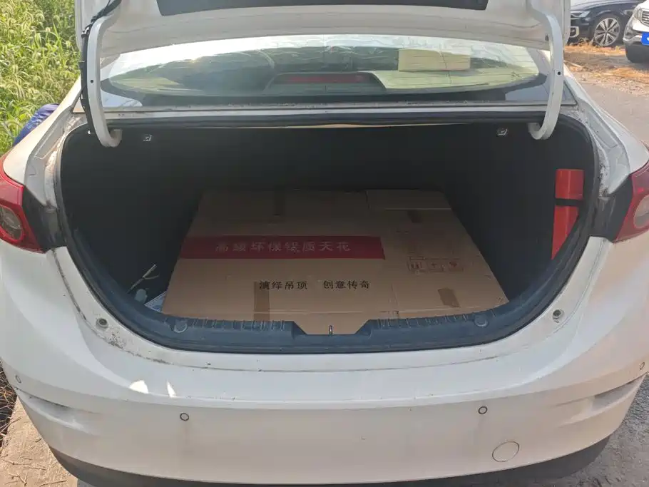 Mazda 3 Axela — миниатюра 4