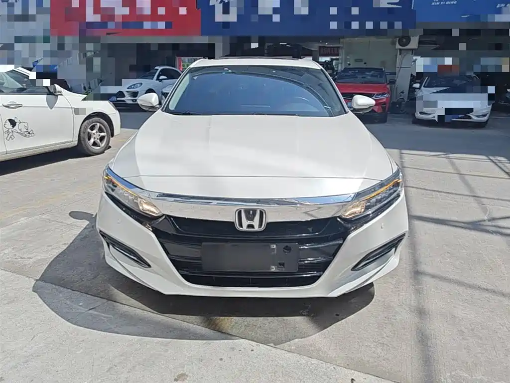 Honda Accord 2018 260TURBO Elite VI