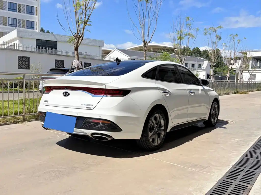 Hyundai Fista — миниатюра 5