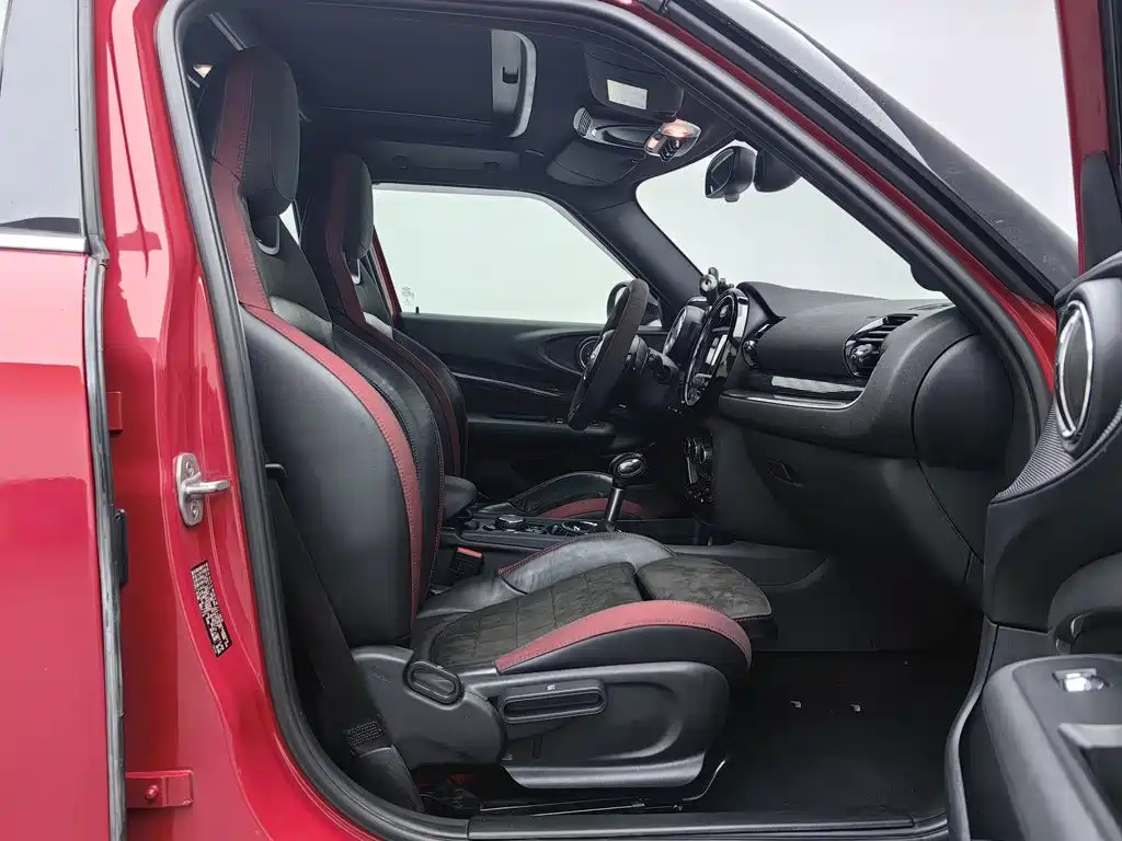 MINI Mini Clubman — миниатюра 23