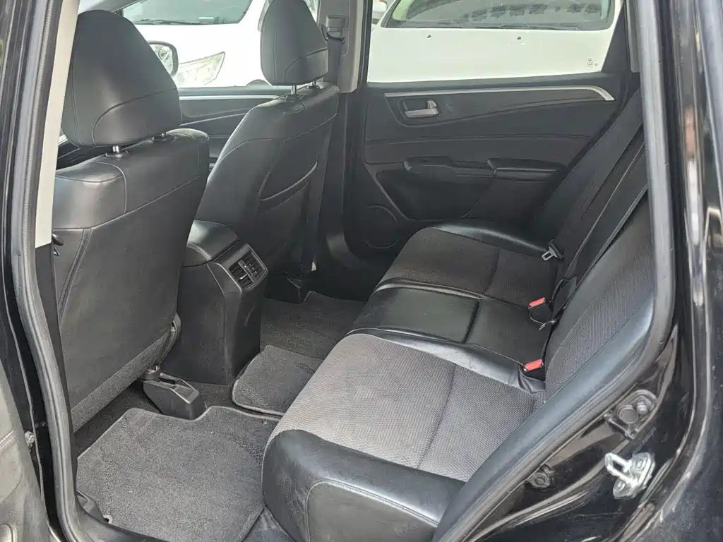 Honda Jade — миниатюра 11