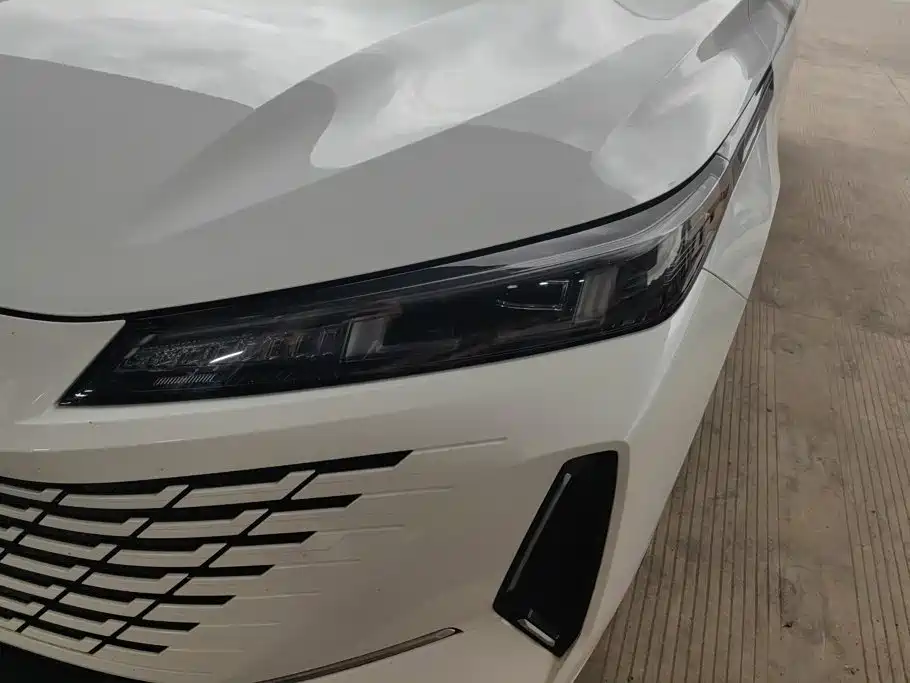 Changan Yida — миниатюра 5