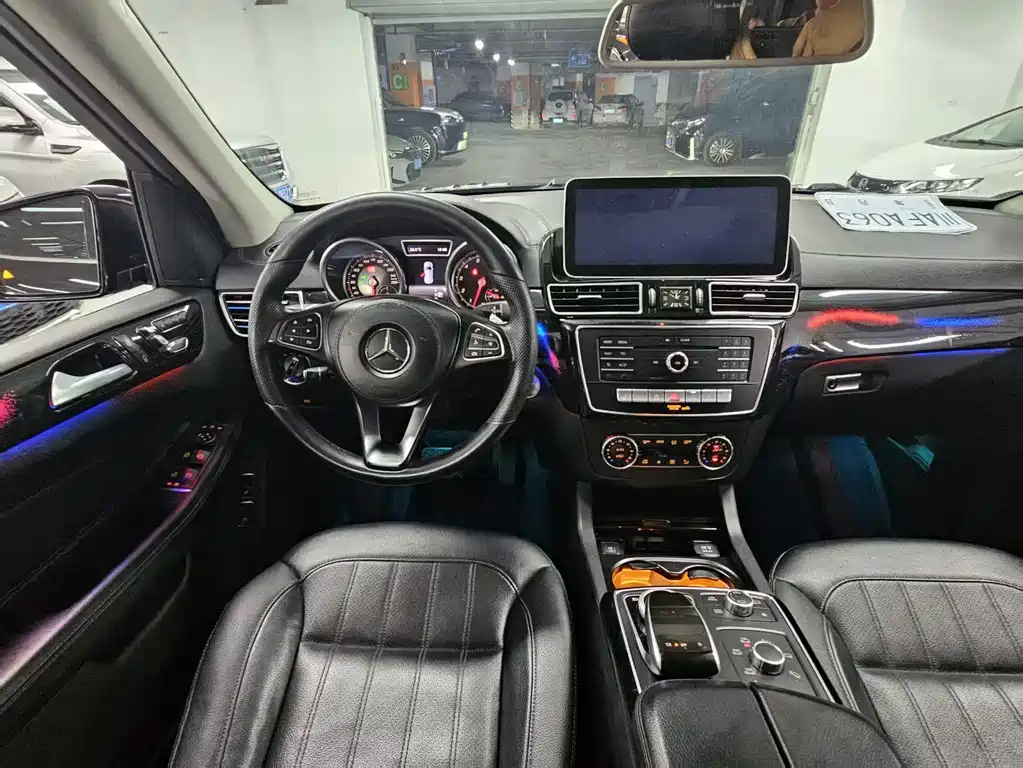Mercedes-Benz GLS — миниатюра 12