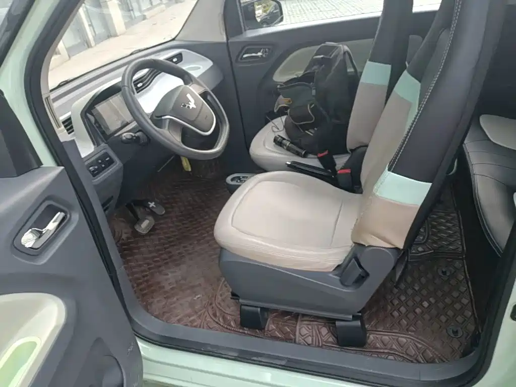 Wuling MINIEV — миниатюра 15