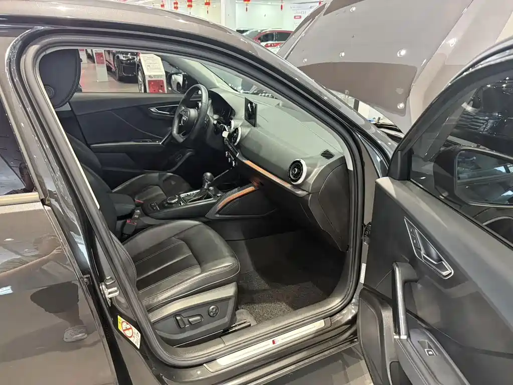Audi Q2L — миниатюра 9
