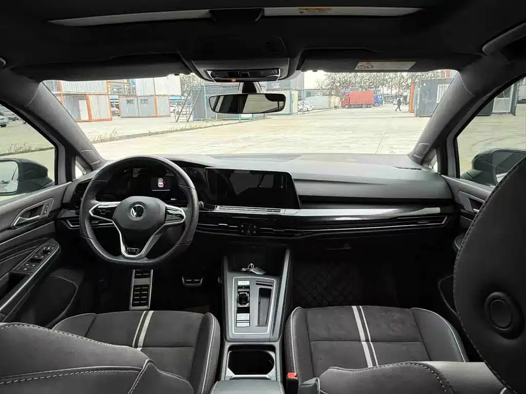 Volkswagen Golf — миниатюра 13