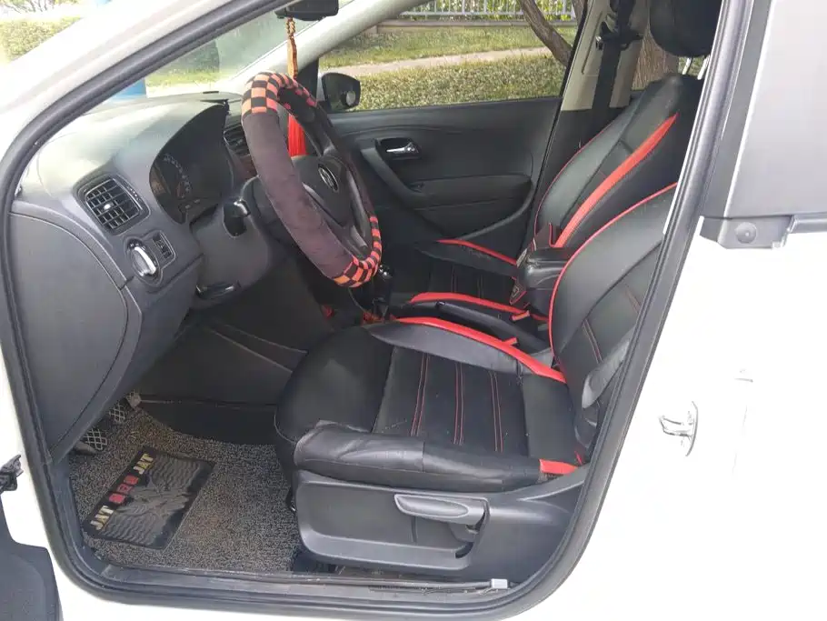 Volkswagen Polo — миниатюра 9