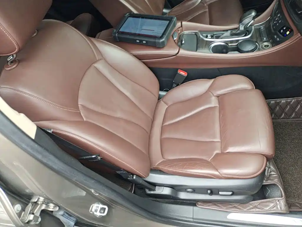 Buick Envision Plus — миниатюра 25