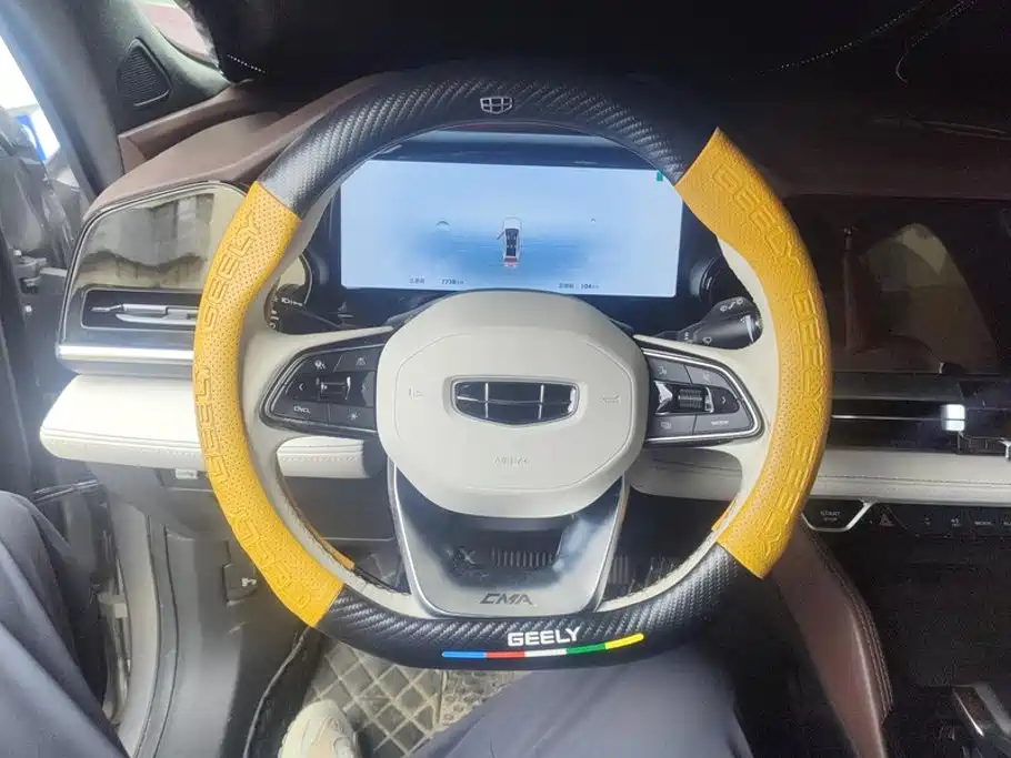 Geely Xingyue L — миниатюра 15